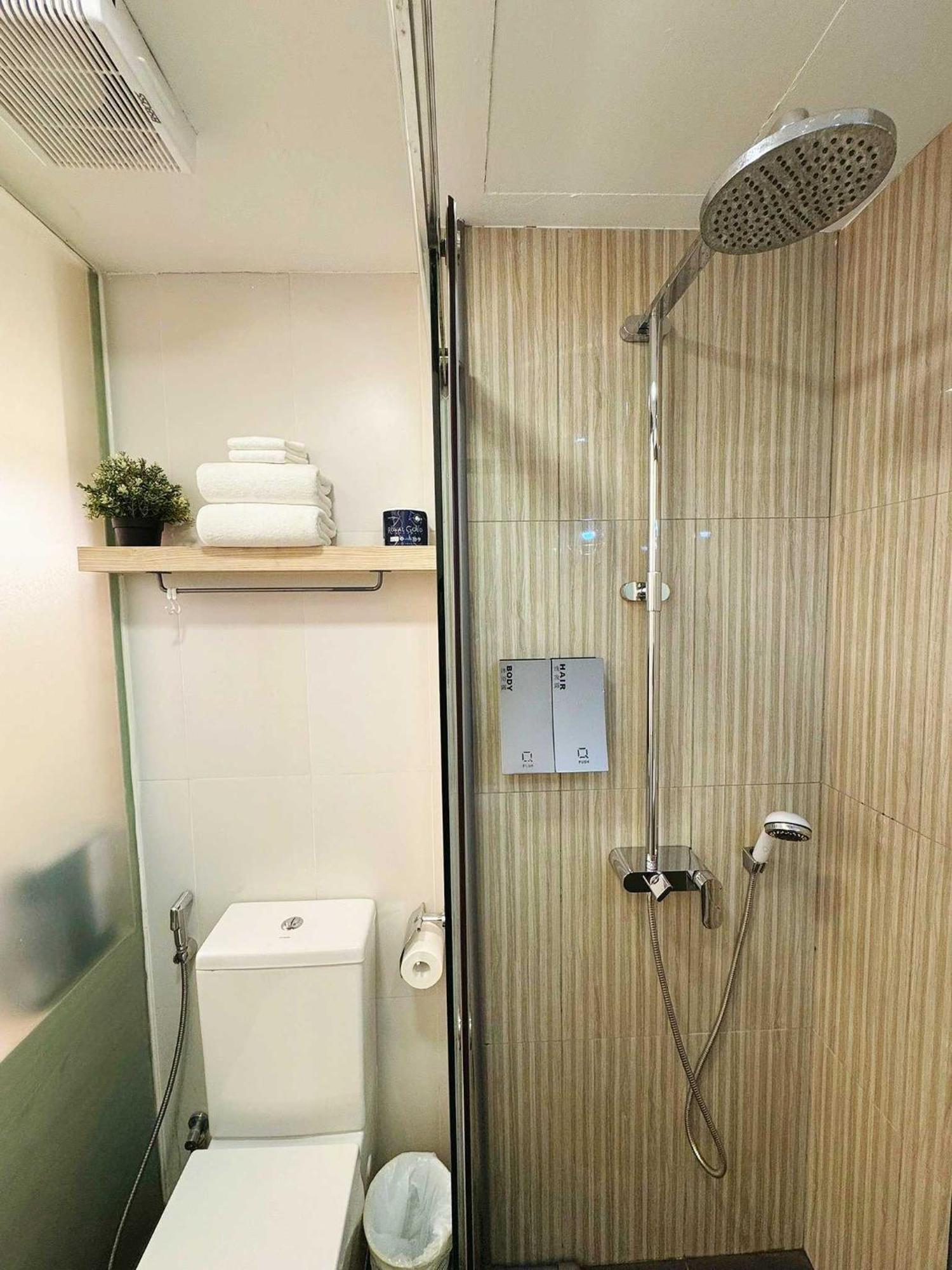 Champion City Hotel 3*